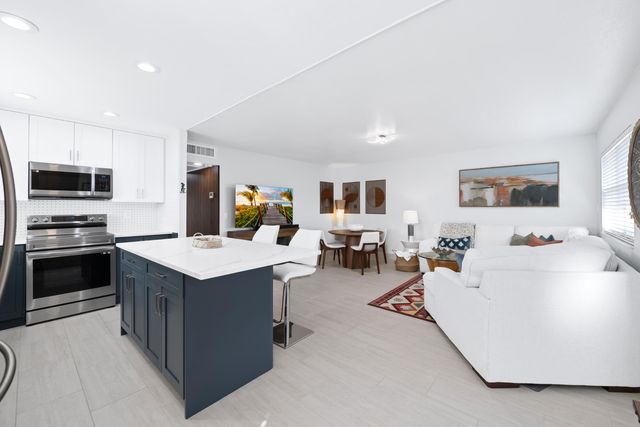 4 Seville A Terrace 4, Delray Beach, FL 33446
