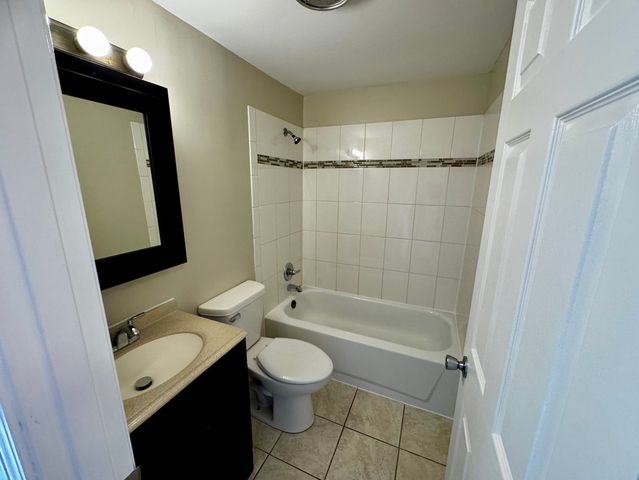 405 Colony Court, Bolingbrook, IL 60440