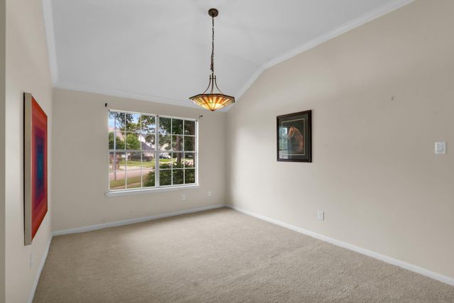 908 Victoria Lakes Drive, Katy, TX 77493