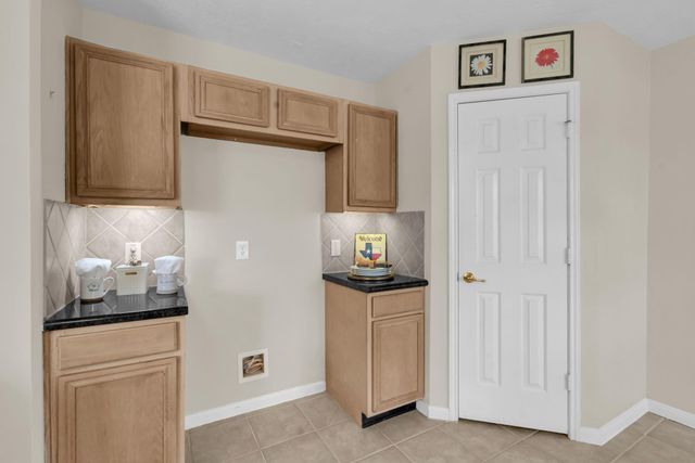 908 Victoria Lakes Drive, Katy, TX 77493