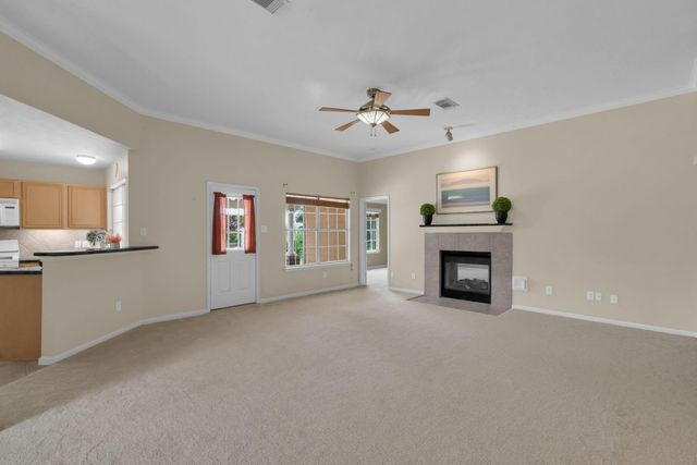 908 Victoria Lakes Drive, Katy, TX 77493