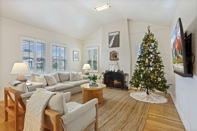 914 S Pleasant Ave, Lodi, CA 95240