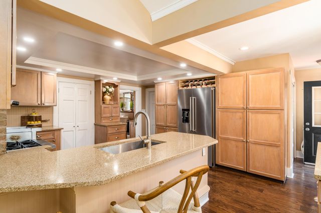 211 S Main, Granville, OH 43023
