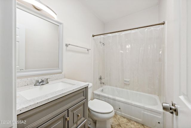 3362 E Fort Lowell Road, Tucson, AZ 85716