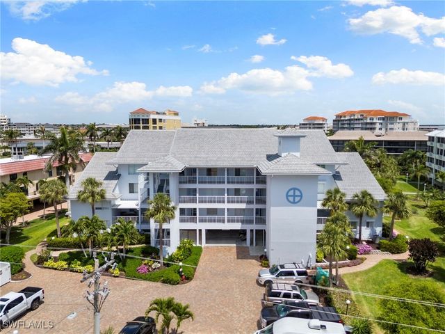 919 Huron CT B201, Marco Island, FL 34145