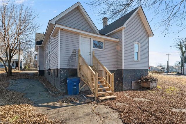 212 Laura Wall Boulevard, Winston-salem, NC 27101