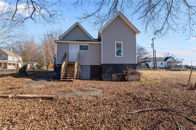 212 Laura Wall Boulevard, Winston-salem, NC 27101