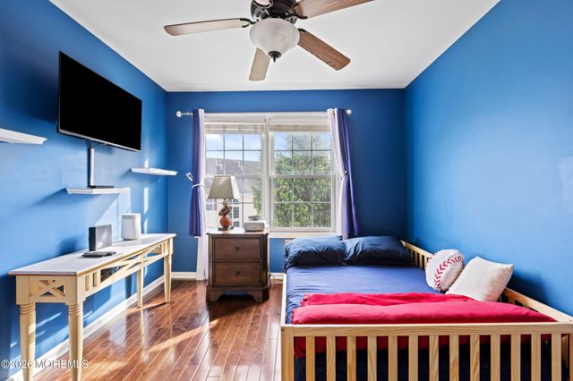 90 Deepwater Circle, Manalapan, NJ 07726