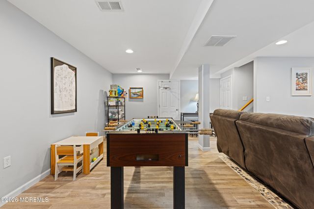 90 Deepwater Circle, Manalapan, NJ 07726