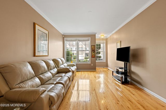 90 Deepwater Circle, Manalapan, NJ 07726
