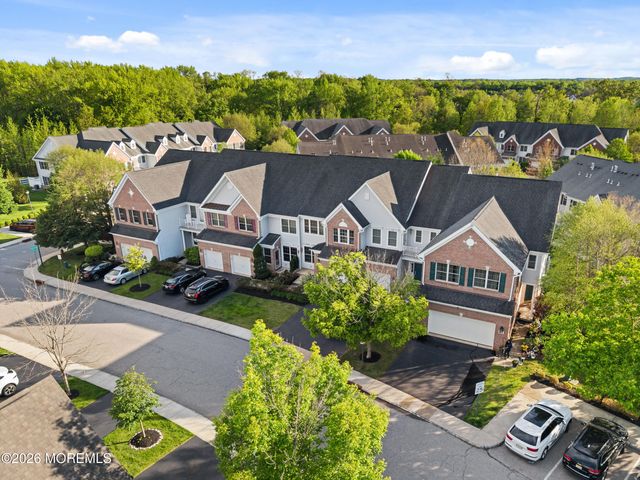 90 Deepwater Circle, Manalapan, NJ 07726