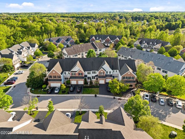 90 Deepwater Circle, Manalapan, NJ 07726
