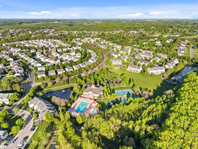 90 Deepwater Circle, Manalapan, NJ 07726