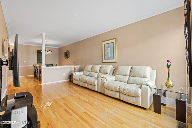 90 Deepwater Circle, Manalapan, NJ 07726