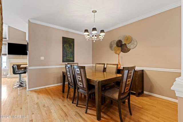 90 Deepwater Circle, Manalapan, NJ 07726