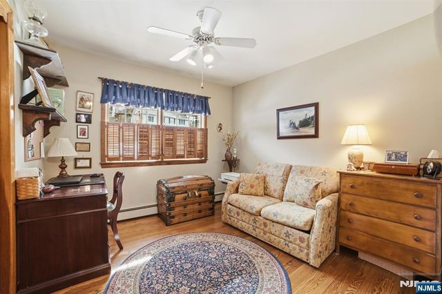 36 Page Drive, Oakland, NJ 07436