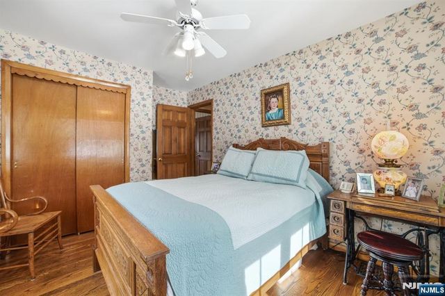 36 Page Drive, Oakland, NJ 07436