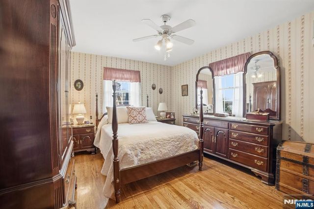 36 Page Drive, Oakland, NJ 07436