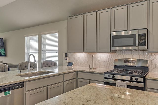 2146 Reed Cave Lane, Spring, TX 77386