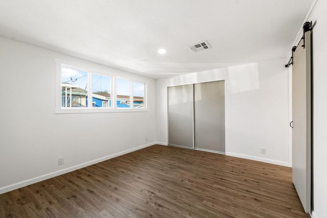 20 Russell Road 86, Salinas, CA 93906