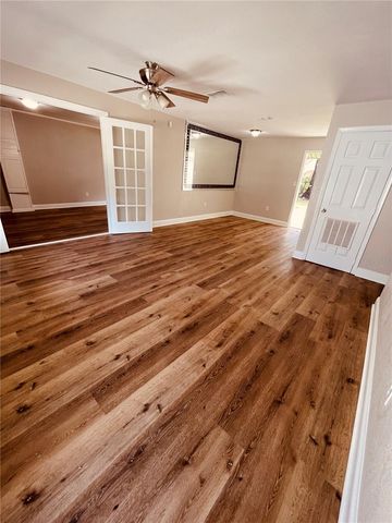 3210 LAUREL LANE, Plant City, FL 33566