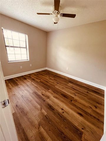 3210 LAUREL LANE, Plant City, FL 33566