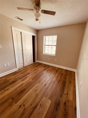 3210 LAUREL LANE, Plant City, FL 33566