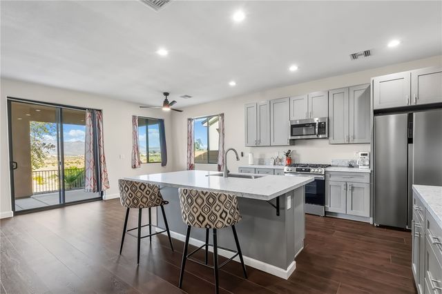 6093 S Lago Grande Drive, Fort Mohave, AZ 86426