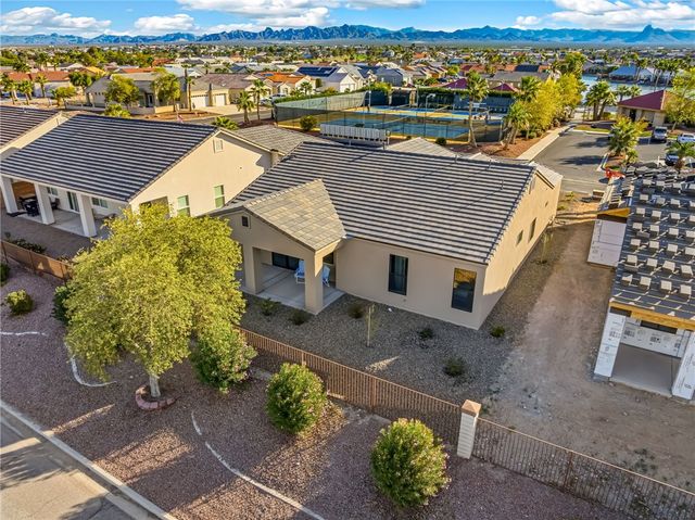 6093 S Lago Grande Drive, Fort Mohave, AZ 86426