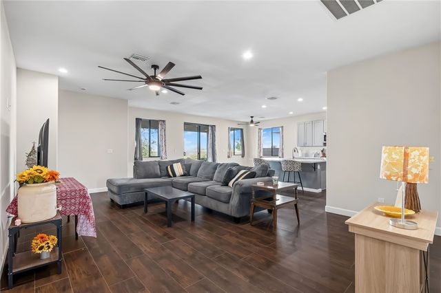 6093 S Lago Grande Drive, Fort Mohave, AZ 86426