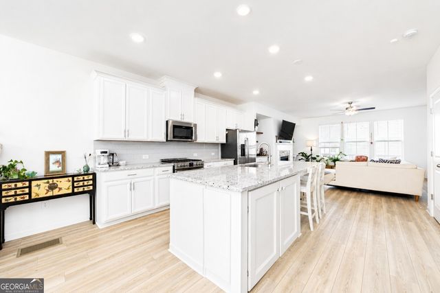 2679 Richmond Row Drive, Suwanee, GA 30024