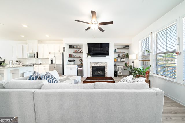 2679 Richmond Row Drive, Suwanee, GA 30024