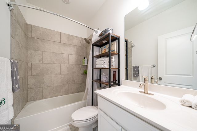 2679 Richmond Row Drive, Suwanee, GA 30024