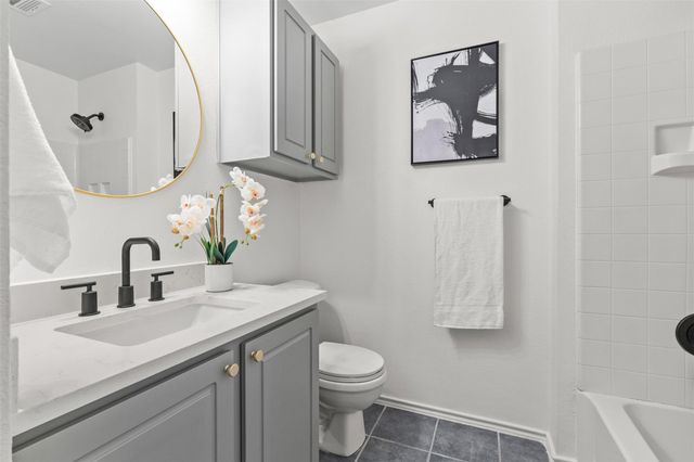 503 Blanco Woods BLVD, Elgin, TX 78621