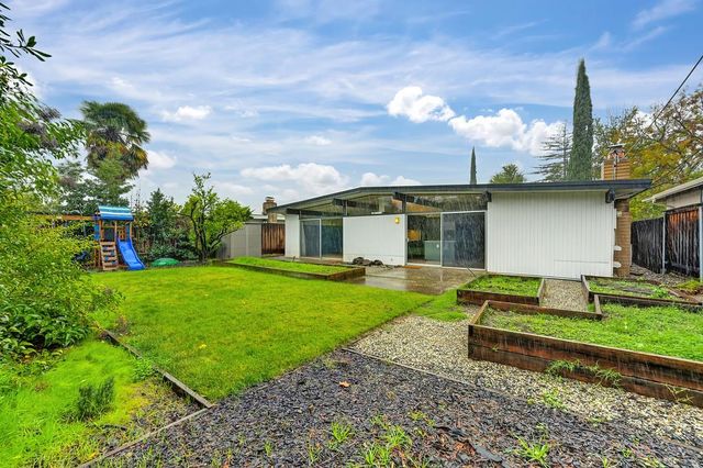 4974 Tufts St, Sacramento, CA 95841