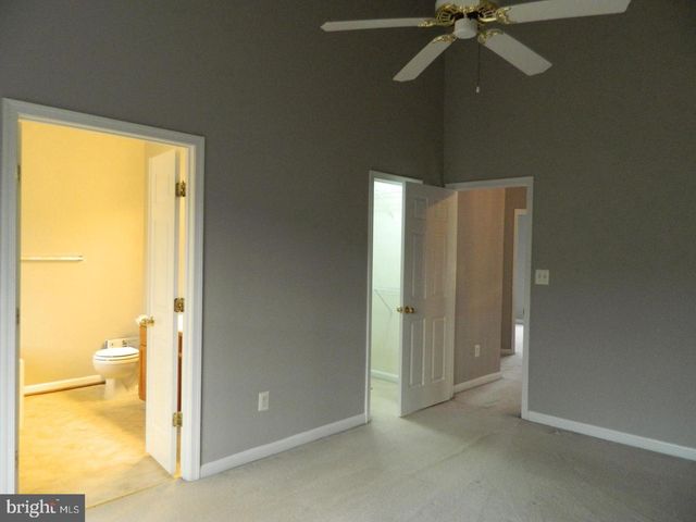 7574 GREAT SWAN CT, Alexandria, VA 22306