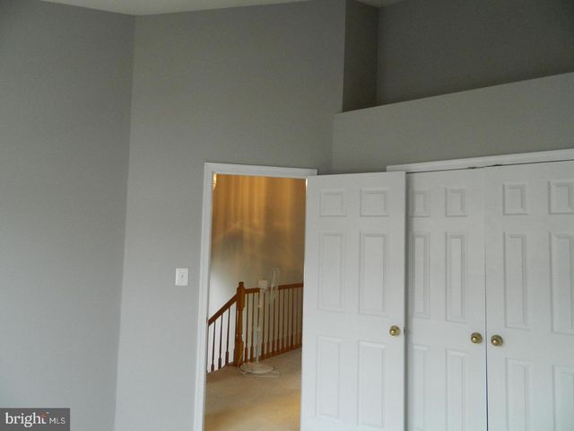 7574 GREAT SWAN CT, Alexandria, VA 22306