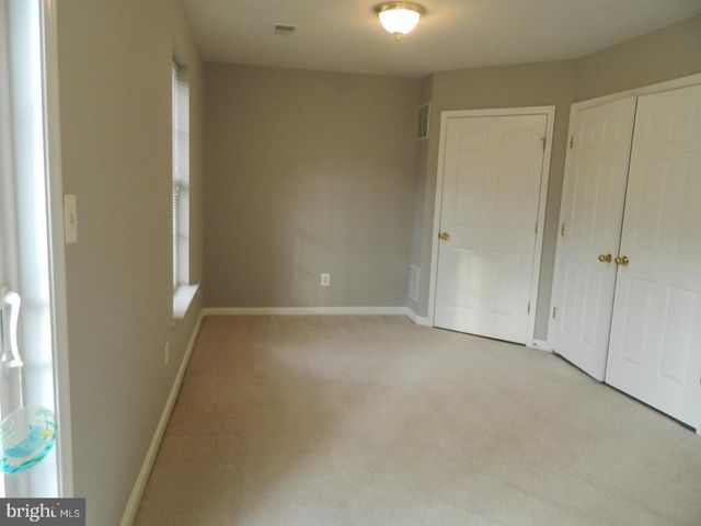 7574 GREAT SWAN CT, Alexandria, VA 22306