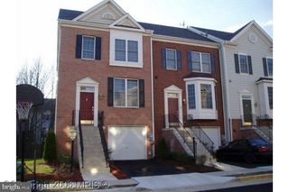 7574 GREAT SWAN CT, Alexandria, VA 22306