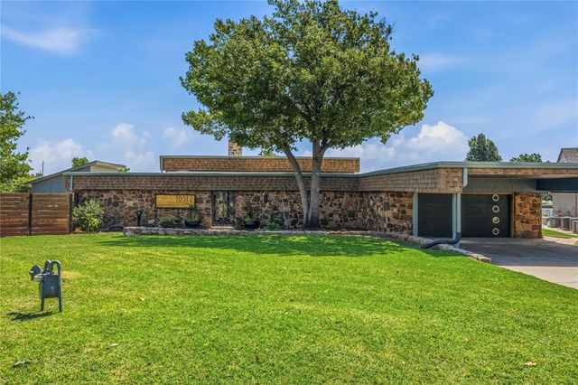 10512 Ski Drive, Oklahoma City, OK 73162