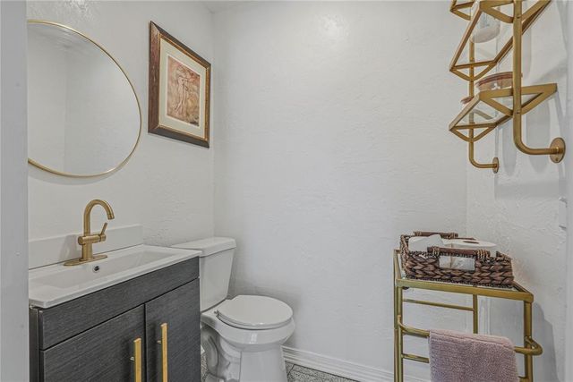 10512 Ski Drive, Oklahoma City, OK 73162