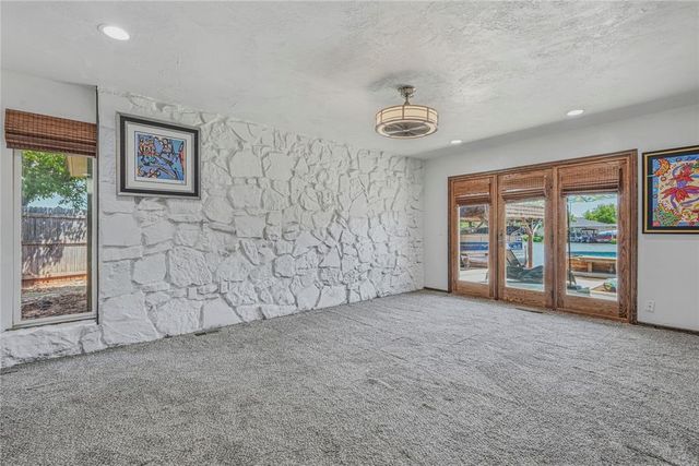 10512 Ski Drive, Oklahoma City, OK 73162