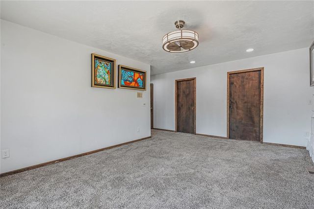 10512 Ski Drive, Oklahoma City, OK 73162