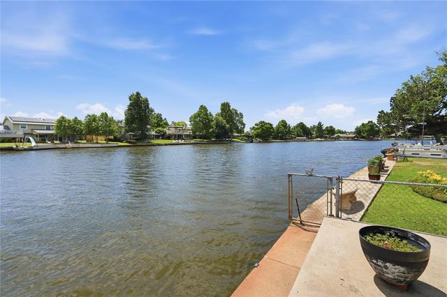 10512 Ski Drive, Oklahoma City, OK 73162