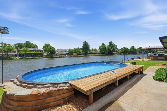 10512 Ski Drive, Oklahoma City, OK 73162