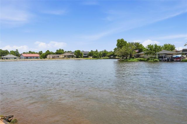 10512 Ski Drive, Oklahoma City, OK 73162