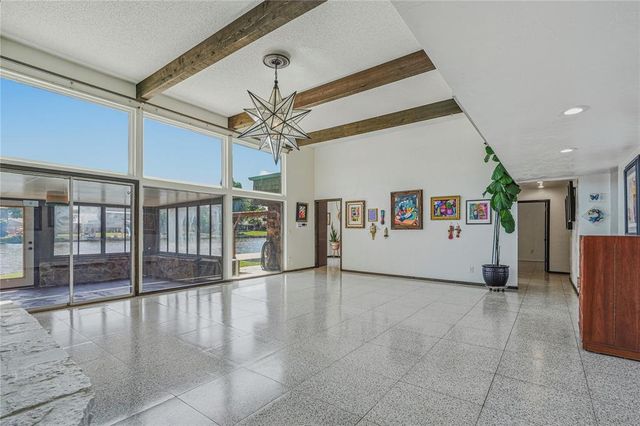10512 Ski Drive, Oklahoma City, OK 73162