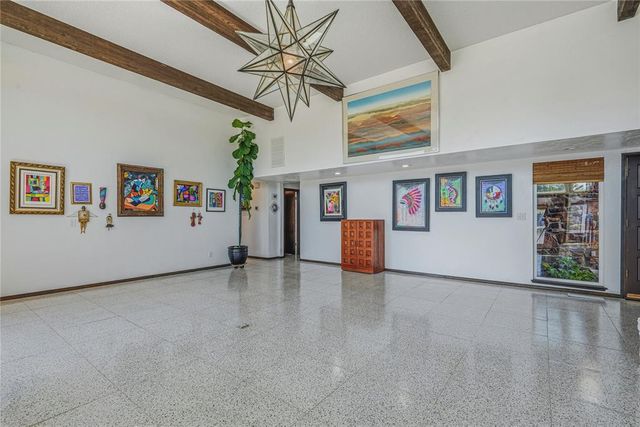 10512 Ski Drive, Oklahoma City, OK 73162