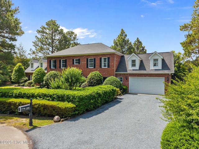 28 Beasley Drive, Pinehurst, NC 28374