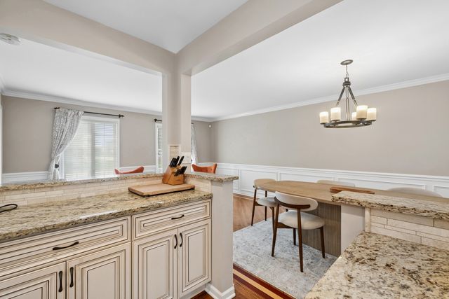 4647 N Thatcher Avenue, Norridge, IL 60706